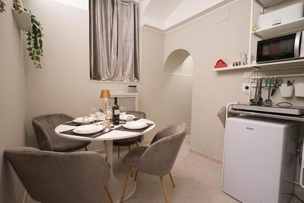 Happy Place Gianicolense โรม ภายนอก รูปภาพ